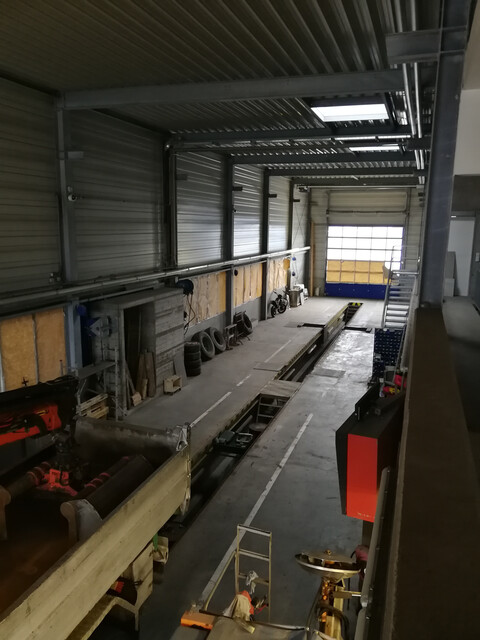 Werkstatt- / Lagerhalle mit hervorragender Anbindung zu vermieten