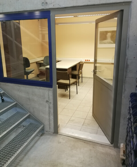 Werkstatt- / Lagerhalle mit hervorragender Anbindung zu vermieten