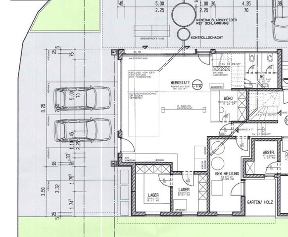 Sonniges Zweifamilienhaus mit Werkstatt und Luxus-Garten