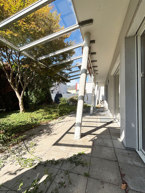 Großzügige 4 Zimmer Gartenwohnung 