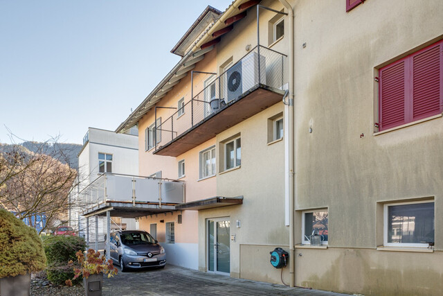Familien-Traum ! Doppelhaushälfte mit 150m², 6 Zimmern und 2 Bädern