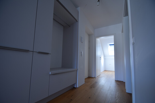 Genießen Sie urbanes Wohnen in Hohenems – schöne 2,5-Zimmer-Wohnung mit traumhafter Dachterrasse sucht neuen Mieter!