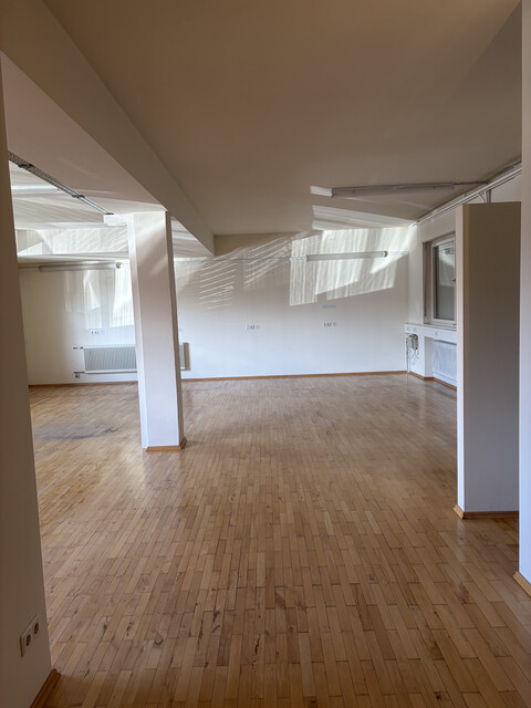 Heller Büroraum im Zentrum von Muntlix