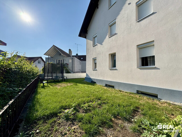 Großes Mehrfamilienhaus mit 5 Wohnungen