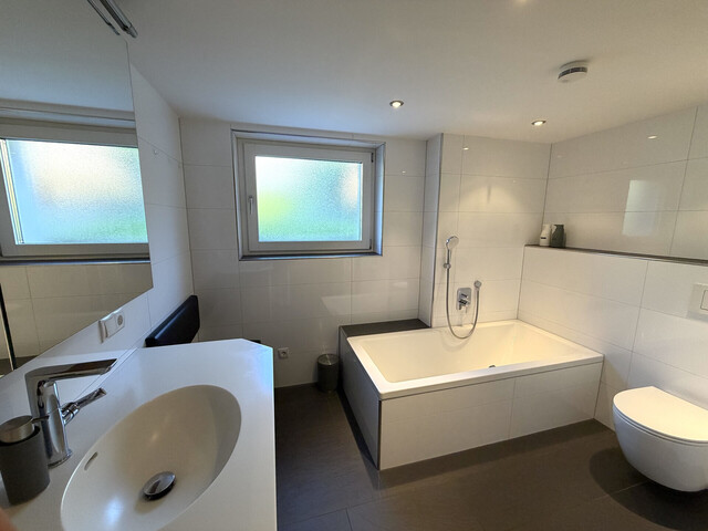 BESONDERE GELEGENHEIT!! Zweifamilienhaus mit Ferienwidmung in Klaus zu verkaufen!!