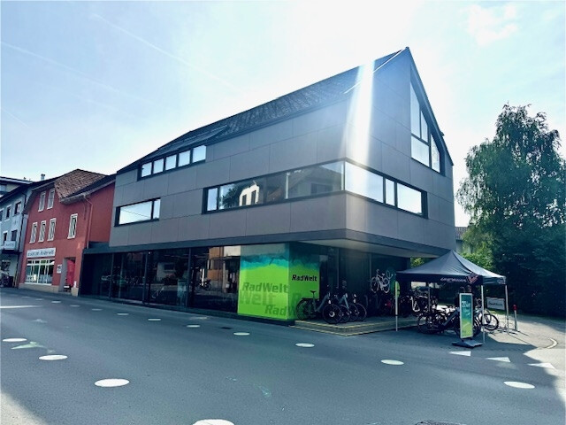 Lichtdurchflutete Bürofläche im Herzen von Hard