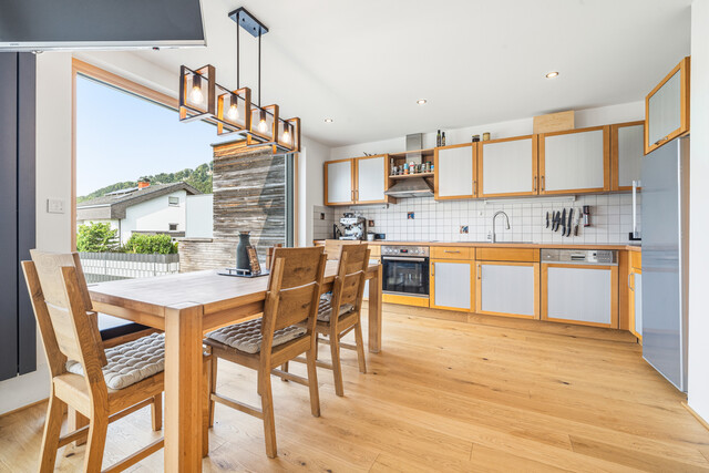 Großzügige Doppelhaushälfte mit Garten, Dachterrasse & flexibler Nutzung in Feldkirch