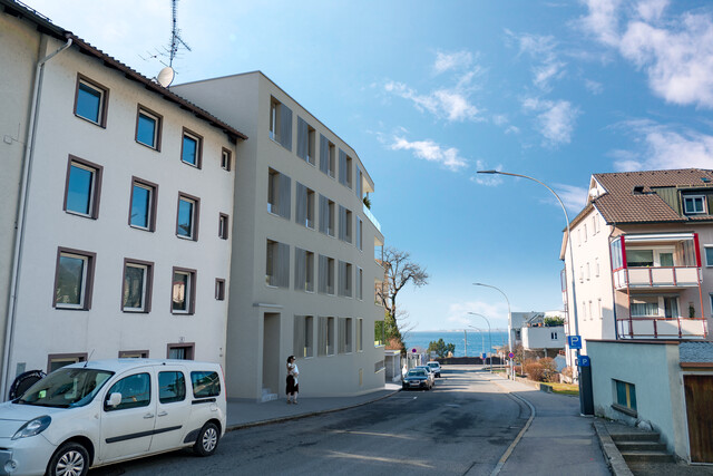 Wunderschöne 4-Zi-Wohnung mit toller Terrasse und Seesicht