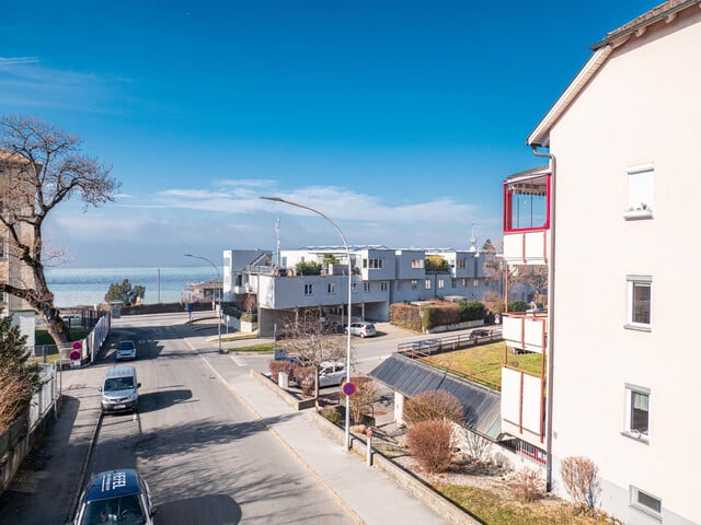 Wunderschöne 4-Zi-Wohnung mit toller Terrasse und Seesicht