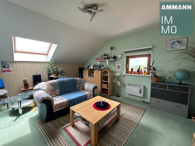 Wohnen mit Aussicht: Haus in sonniger Lage über dem Walgau