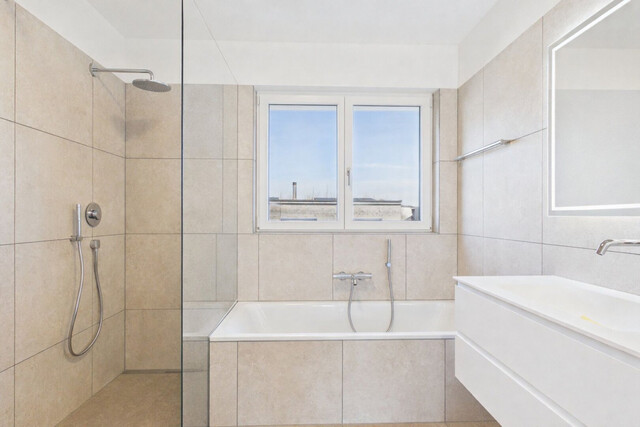 Exklusive 4-Zimmer-Maisonette-Wohnung mit Garten - Top 2