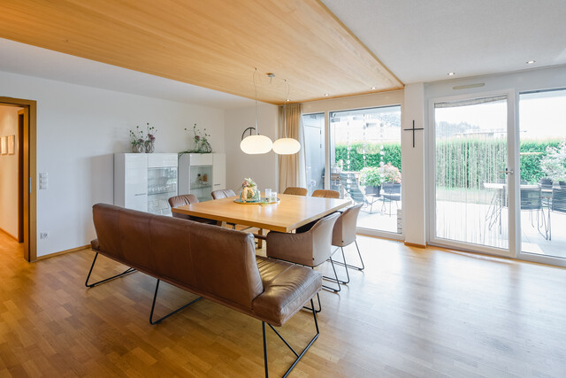 Exklusives Wohnen in Schwarzach – 180 m² Wohnfläche mit Hauscharakter in hochwertiger Kleinwohnanlage