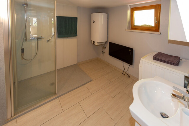 Einfamilienhaus/Ferienhaus in absoluter Ruhelage