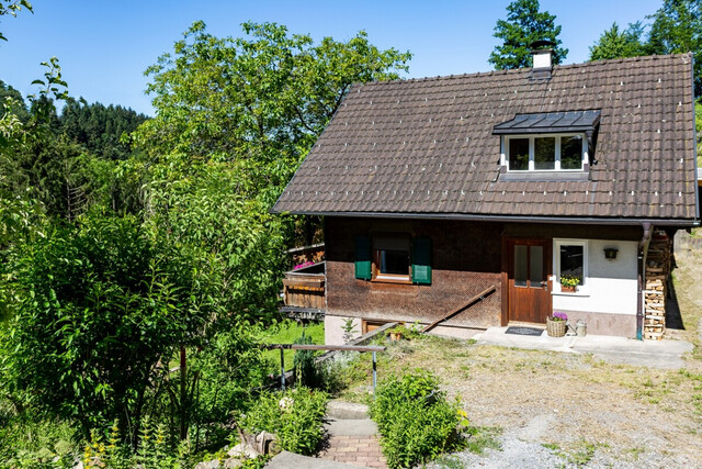 Einfamilienhaus/Ferienhaus in absoluter Ruhelage