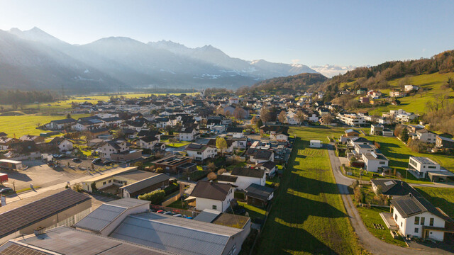 Wo Wohnglück wächst – Traumhaus mit Bergblick und Garten!