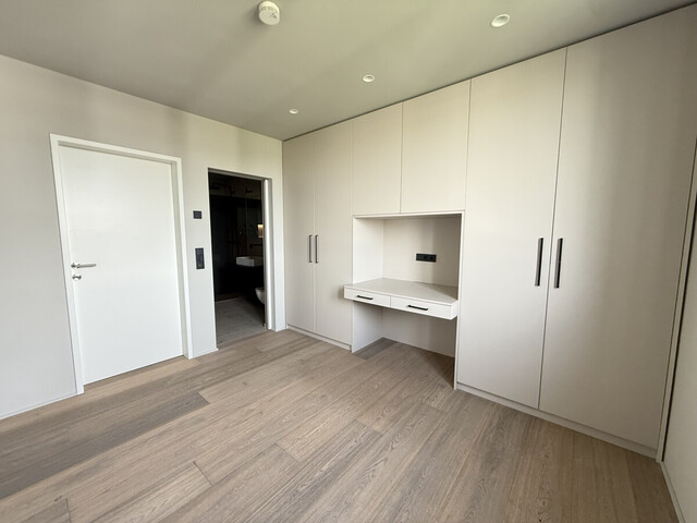 Stilvolle 2-Zimmer-Terrassenwohnung mit maßgefertigten Einbaumöbeln in Dornbirn zu vermieten