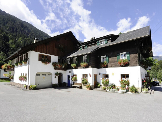 Pension mit Restaurant und Café in Skiliftnähe