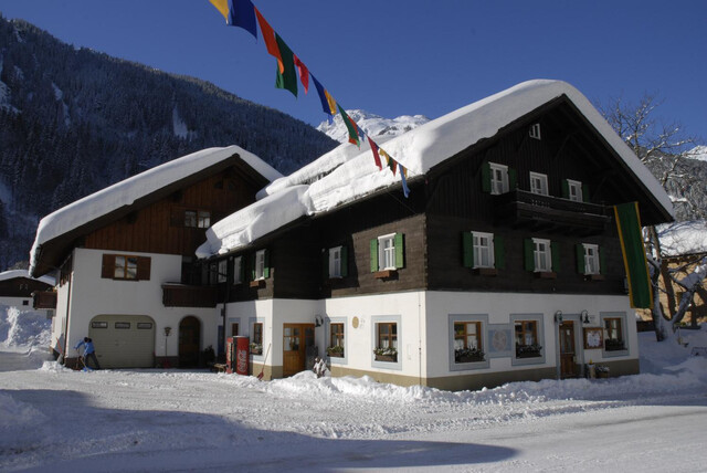 Pension mit Restaurant und Café in Skiliftnähe