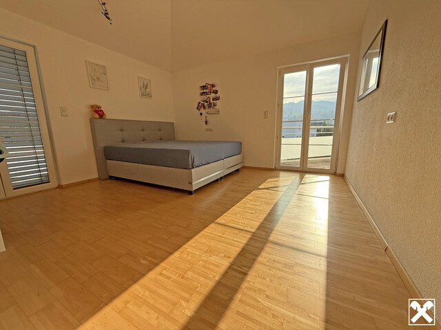 Unterkellertes Einfamilienhaus in Massivbauweise