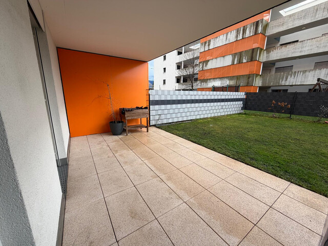 Provisionsfrei: Gepflegte Gartenwohnung mit Tiefgarage, Terrasse, Garten und Keller!