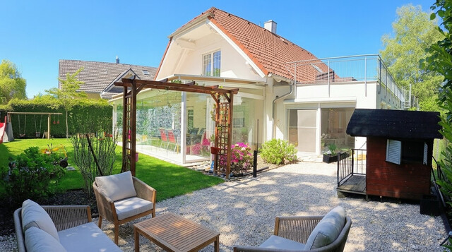 Modernes Einfamilienhaus provisionsfrei, mit Wintergarten, Whirlpool und großem Garten zentrumsnah in Sackgasse