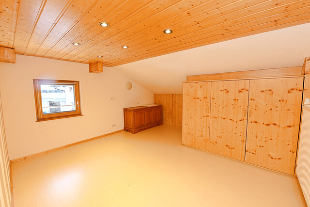 Alpiner Wohntraum: Helle 4- Zimmer Wohnung mit großer Terrasse