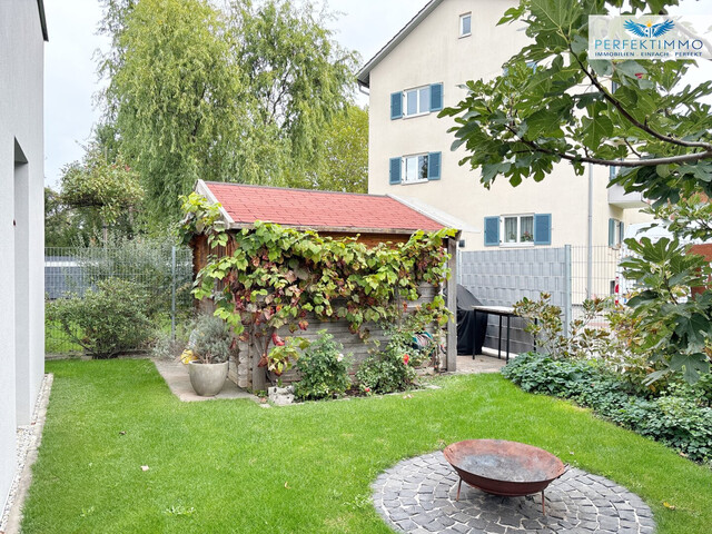 Doppelhaushälfte mit Atelier