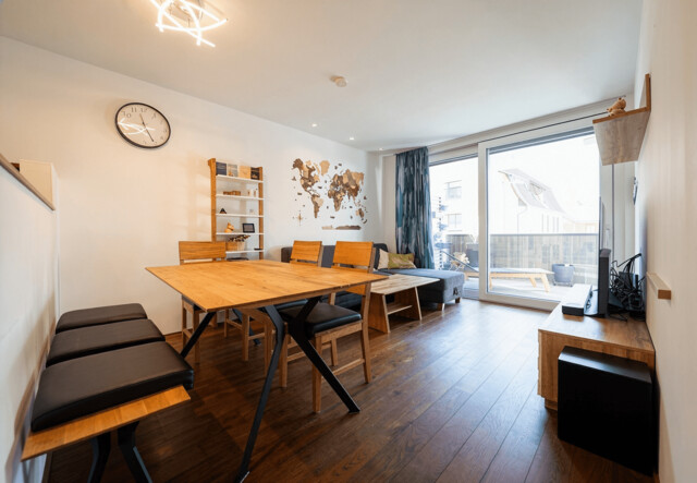 Stilvolles 2-Zimmer-Apartement wo Stadt und Berge sich treffen