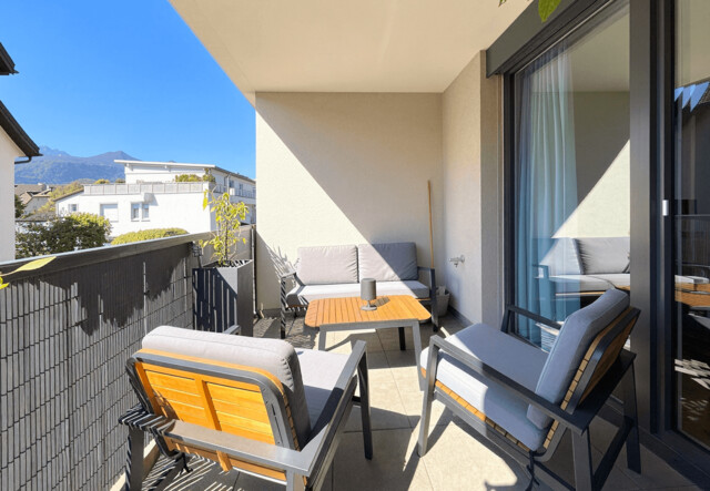 Stilvolles 2-Zimmer-Apartement wo Stadt und Berge sich treffen