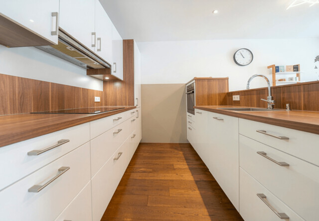 Stilvolles 2-Zimmer-Apartement wo Stadt und Berge sich treffen