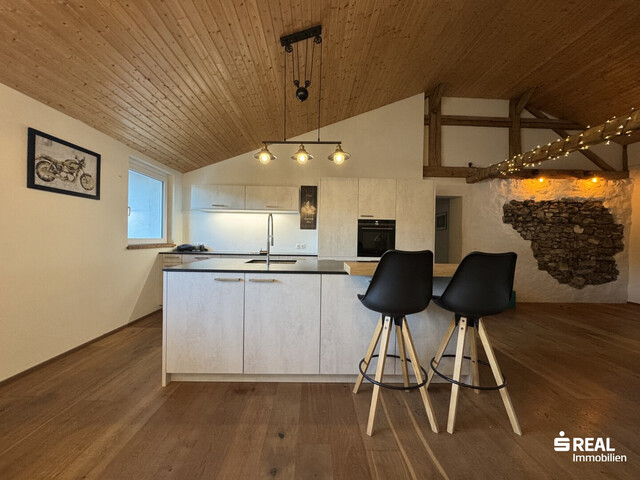 Wohnen wie im eigenen Haus - gemütliche Wohnung mit viel Freiraum!