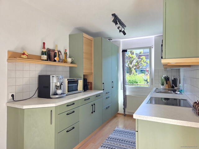 Schönes Eckreihenhaus mit großzügiger Wohnfläche, Keller und Garage im Herzen von Hohenems!