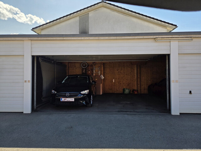 Schönes Eckreihenhaus mit großzügiger Wohnfläche, Keller und Garage im Herzen von Hohenems!