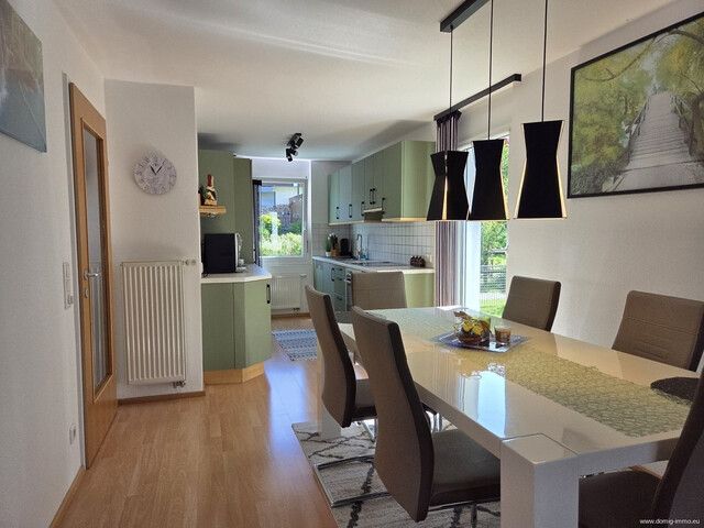 Schönes Eckreihenhaus mit großzügiger Wohnfläche, Keller und Garage im Herzen von Hohenems!