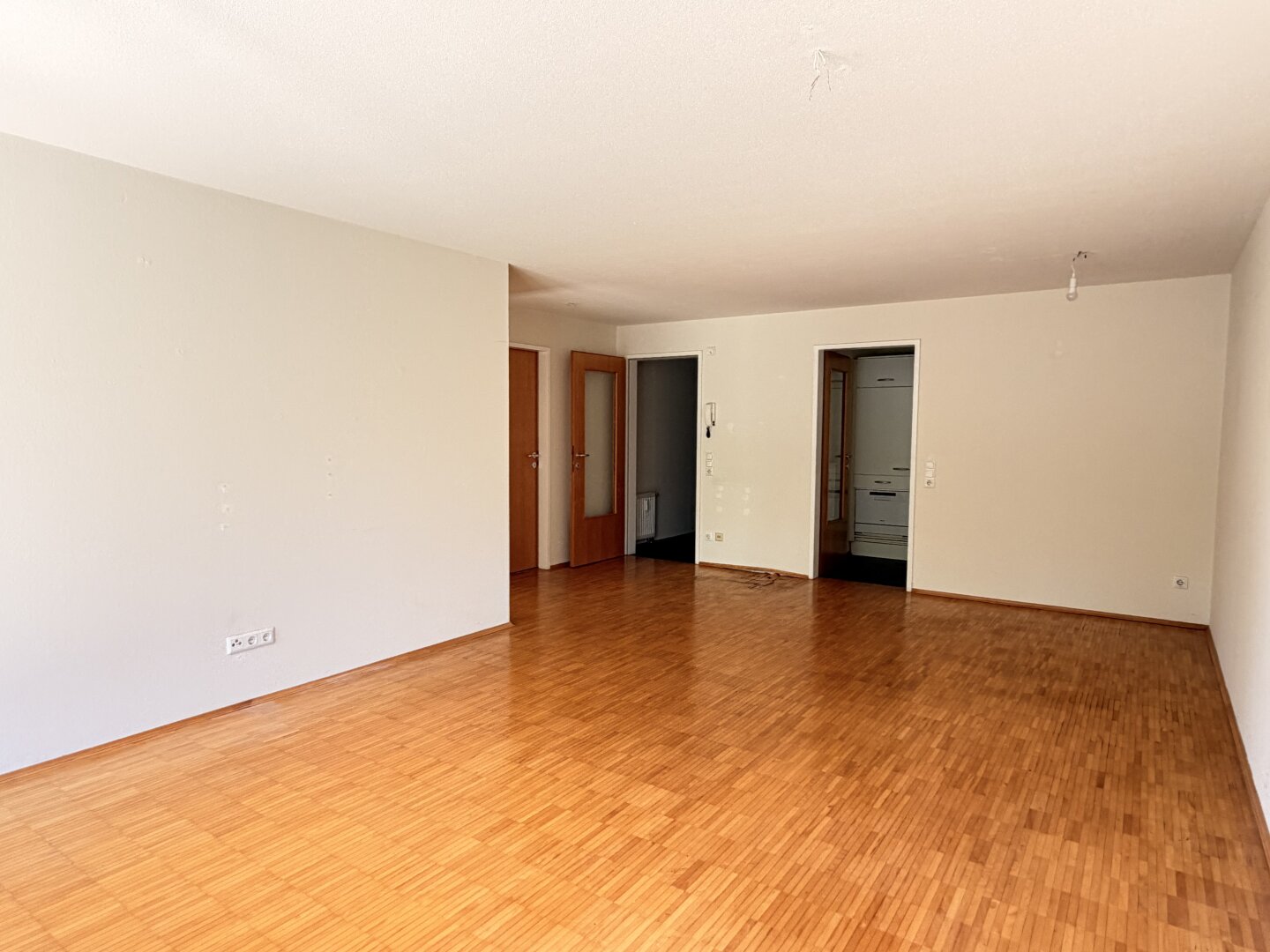 Erstbezug nach Generalsanierung: moderne 2-Zimmerwohnung mit großem Südbalkon am Kehlerpark