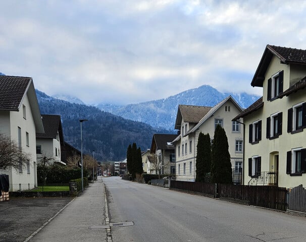 Traumhafte, zweistöckige 170 m² große Terrassenwohnung langfristig zu vermieten 