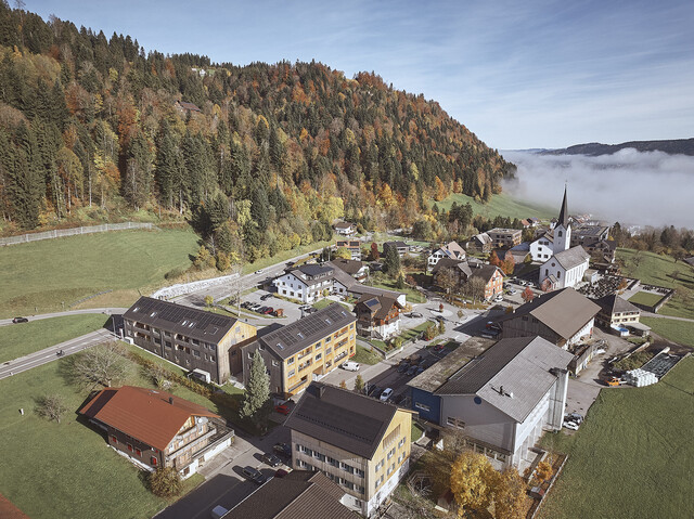 Helle 3-Zimmer-Wohnung mit Bergblick