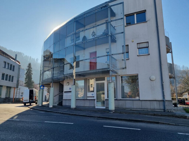 REPRÄSENTATIVE GEWERBEFLÄCHE IN FREQUENTIERTER LAGE