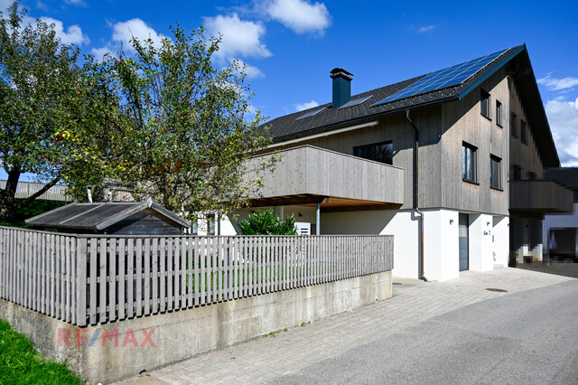 Elegante Doppelhaushälfte in Krumbach