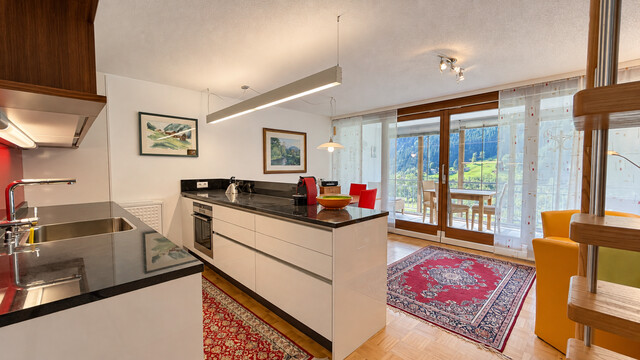Sonne, Bergblick und Natur – Wohnung mit Loggia in Gortipohl
