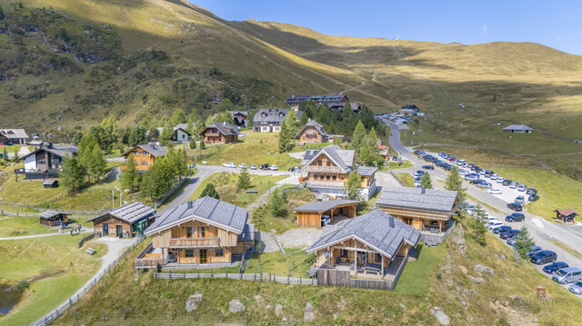 Neuwertiges Chalet Dorf mit Alm-Gasthof in bester Lage am Falkert - direkt neben der "Heidi-Alm"