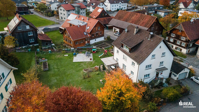 Attraktives 3-Parteienhaus mit großem Grundstück in Dornbirn – Platz, Komfort und Lebensqualität!