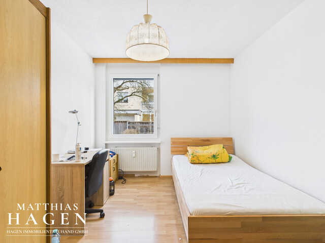 Viel Raum zum Wohlfühlen – 4-Zimmer-Wohnung mit Terrasse und Tiefgarage