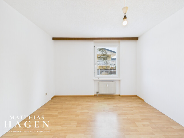 Viel Raum zum Wohlfühlen – 4-Zimmer-Wohnung mit Terrasse und Tiefgarage