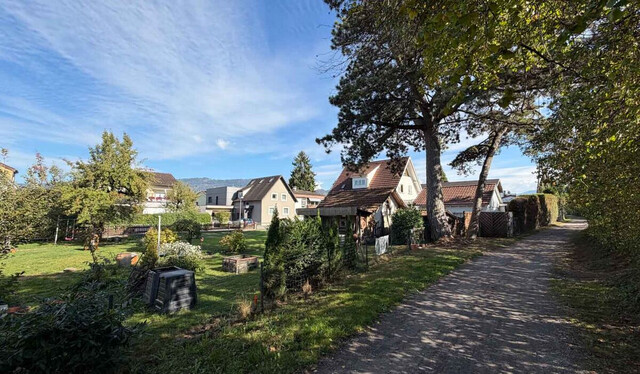 Zwei Doppelhaushälften an der Bregenzer Ache