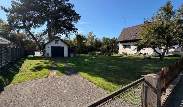 Zwei Doppelhaushälften an der Bregenzer Ache