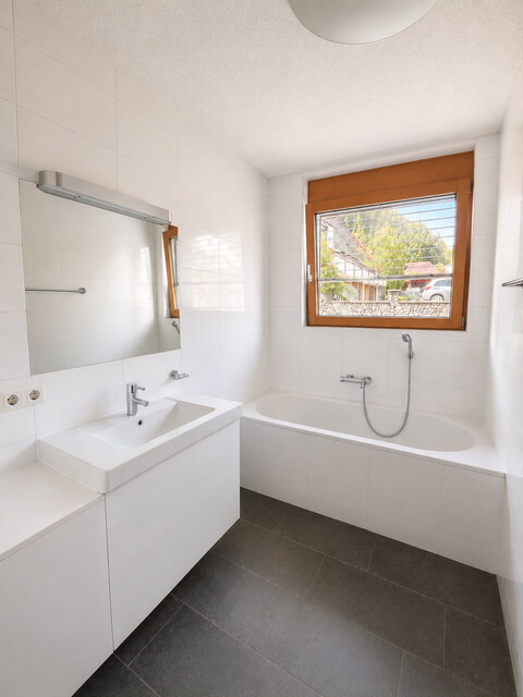 Traumhafte Terrassenwohnung in Tschagguns – Wohnen mit Bergblick in Toplage