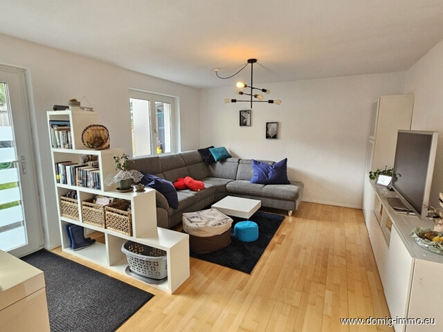 Stilvolles Einfamilienhaus mit großzügigem Raumangebot und separater Einliegerwohnung