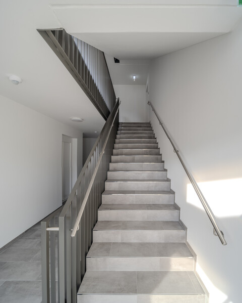 4-Zimmer-Wohnung mit Balkon zu verkaufen (Top 09)