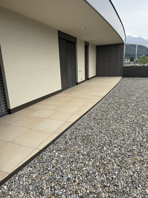 Neue Dachgeschosswohnung mit großer Terrasse  - Erstbezug! Feldkirch Naflastraße